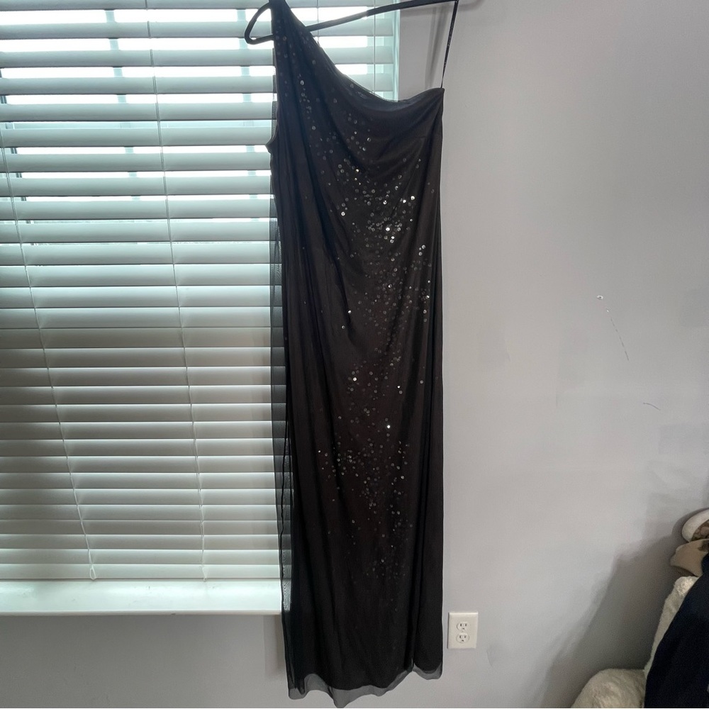 David Meister One Shoulder Sequin Gown Women’s Size 8 Black Evening Dress